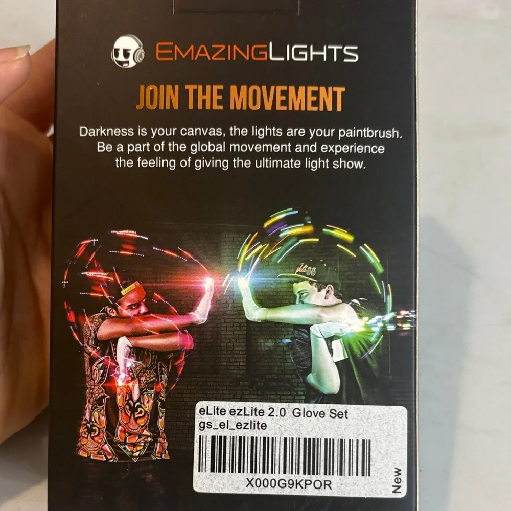 EmazingLights ezLite 2.0 LED Light Gloves - Picture 2 of 2